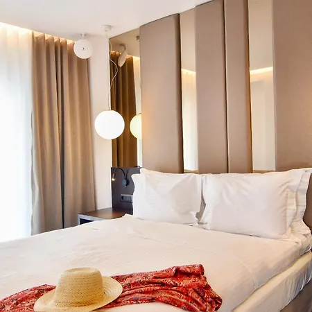 Alexandrion Appartments Upper Town Adults Only Апарт-отель