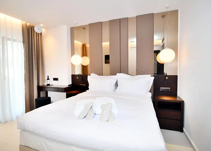 Alexandrion Appartments Upper Town Adults Only サルティ