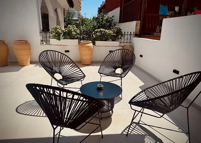 Alexandrion Appartments Upper Town Adults Only サルティ